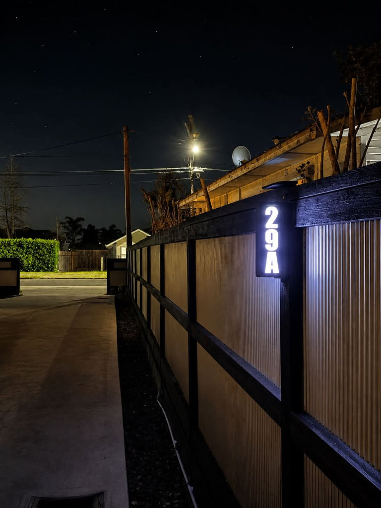 Rural illuminated Street Number - Solar Powered