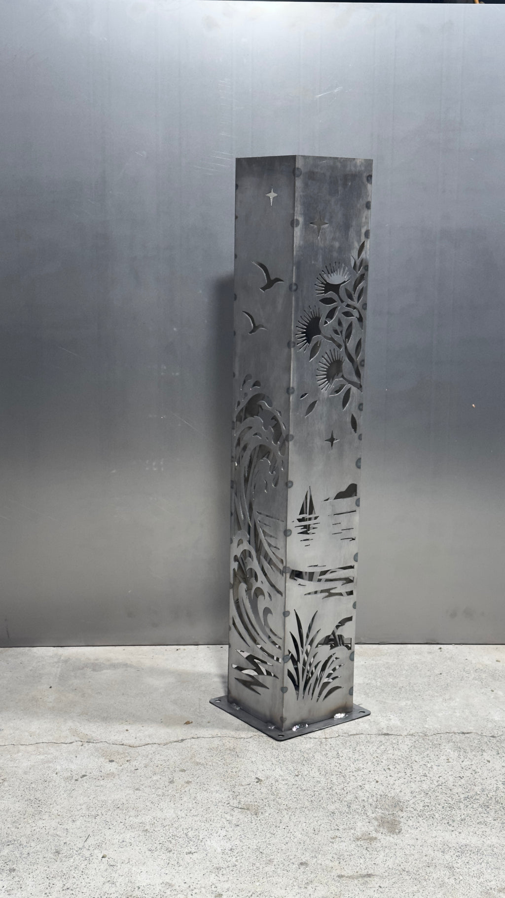 Coastal Journey – Solar Illuminated Garden Pillar